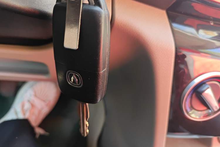 Used CHANGAN Alsvin V3 2015 1.4L Manual Meiman Model China IV Standard Vehicle Key