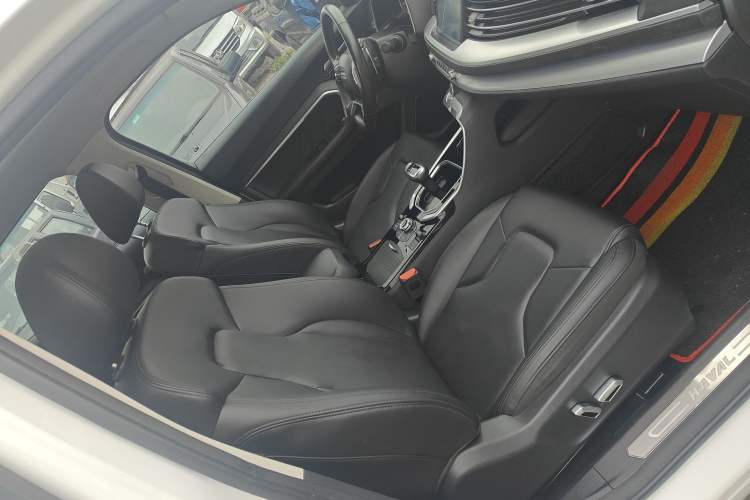 Used Haval H6 2017 Blue Label 2.0T Automatic Two-Wheel Drive Smart Edition Right Front Seat
