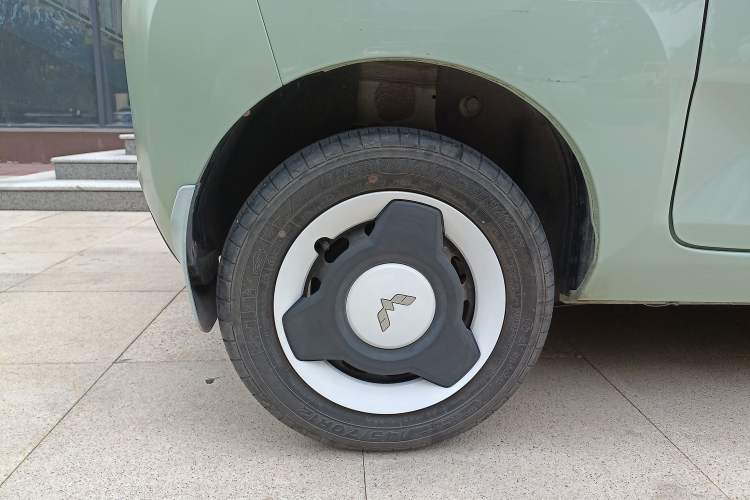 Used Wuling Hongguang MINIEV 2021 Macaron Fashion Model Lithium Iron Phosphate