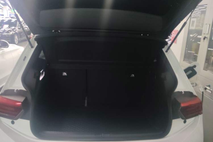 Used Volkswagen ID.3 2025 Smart Model Outstanding Oxygen Edition