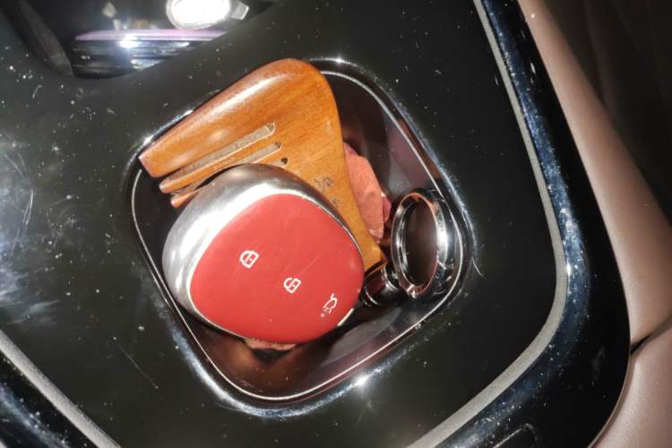 Used CHANGAN NEVO A07 2025 Blue Whale Pure Electric 625 Flagship Model Vehicle Key