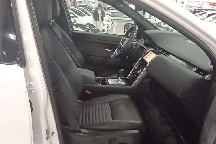 Used Land Rover Discovery Sport 2023 249 PS R-Dynamic S Performance Edition
