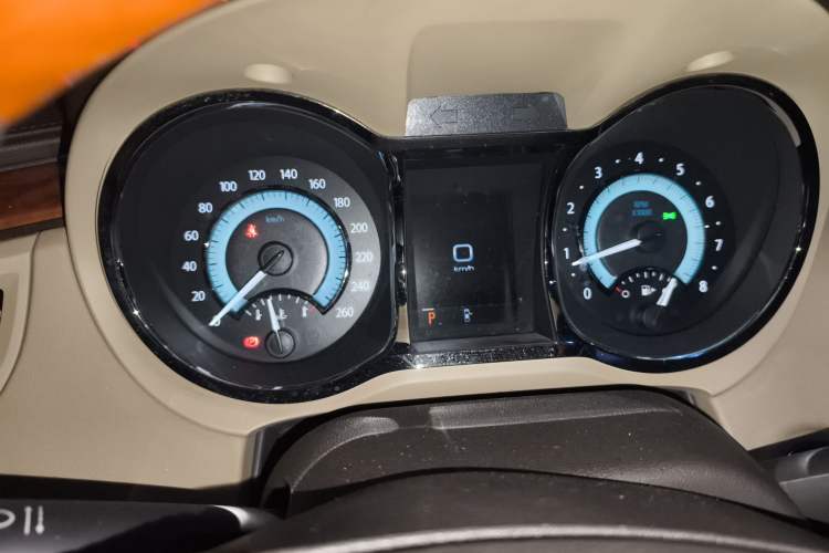 Used Buick LaCrosse 2011 2.4L SIDI Luxury Edition Instrument Cluster