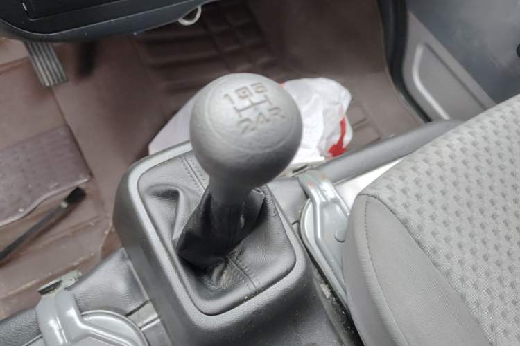 Used Wuling Zhiguang 2023 1.5L Practical Version 5/7 Seats
