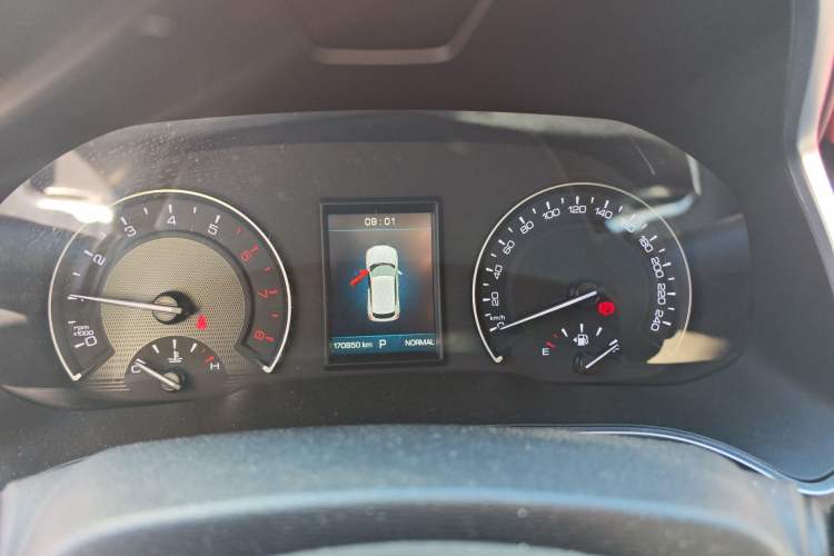 Used Wey VV5 2017 2.0T Ultra-Luxury Version
