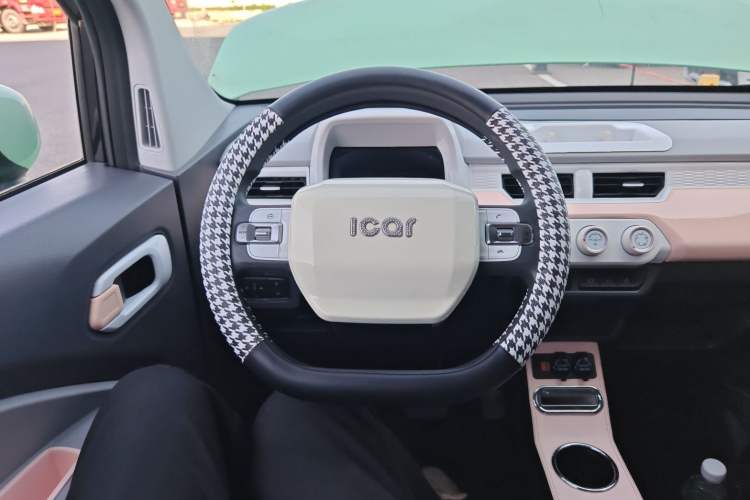 Used Chery New Energy QQ Ice Cream 2022 170km Sundae Phosphate Lithium-Ion