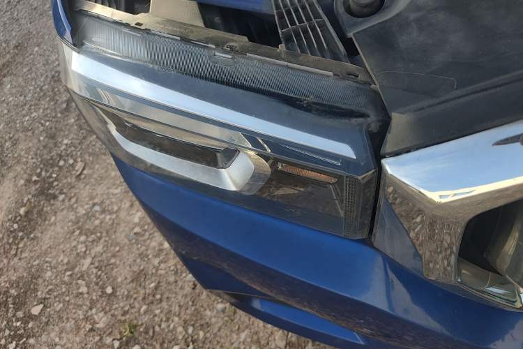 Used SAIC MAXUS T60 2017 2.0T Gasoline Automatic 4x4 High-Ride Elite Standard Cabin
