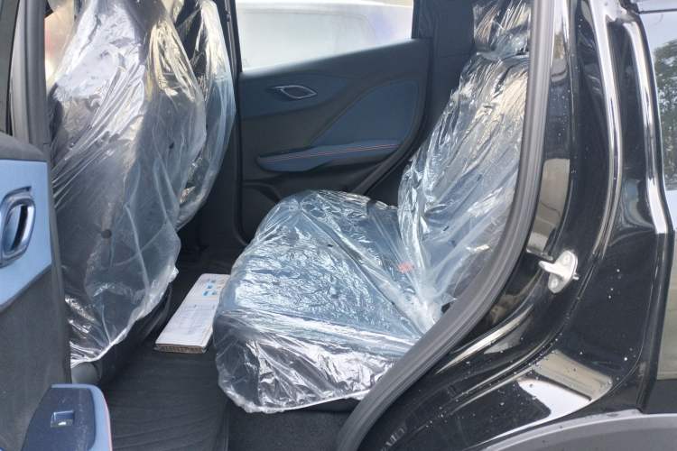 Used BYD Seagull 2024 Honor Edition 405km Flying Version Interior 4