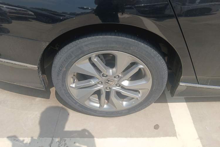 Used Honda Accord 2018 260TURBO Luxury Edition China VI Right Rear Wheel Hub