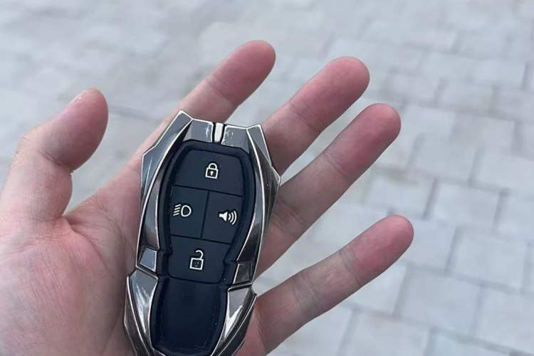 Used BAIC Off-Road BJ60 2022 2.0T May Day Edition Five Seats Vehicle Key