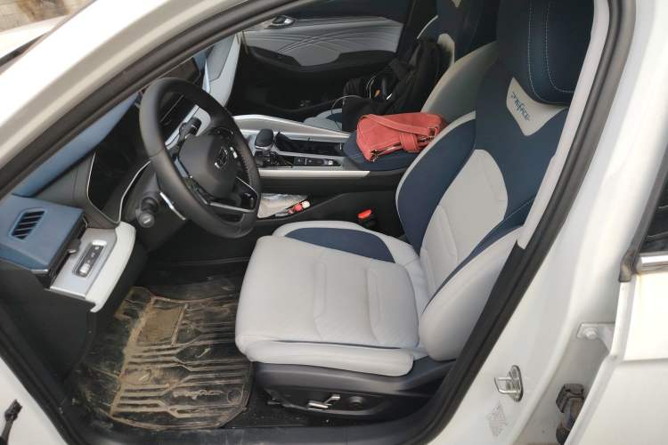 Used Geely Auto Preface 2023 2.0TD Prestige Version
