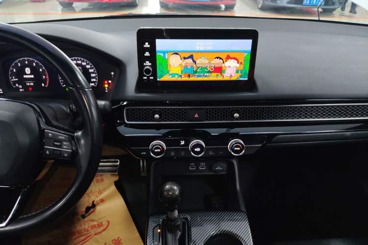 Used Honda Civic 2022 240TURBO CVT Dynamic Edition Audio And AC Panel