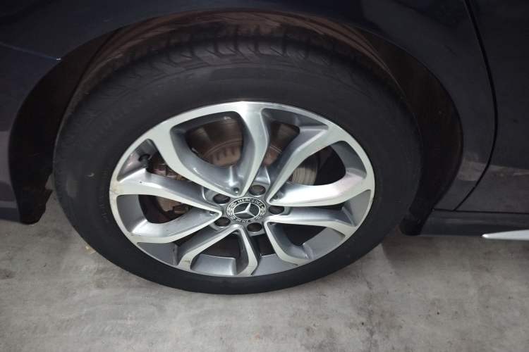 Used Mercedes-Benz C-Class 2017 Restyled C 180 L Fashion Edition Sport Version