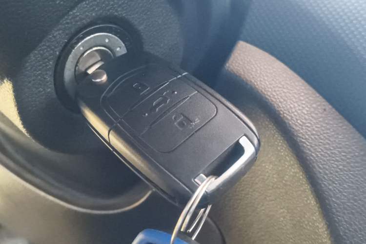 Used Wuling Hongguang 2019 1.5L S Basic Window-Sealed Vehicle China VI LAR Vehicle Key