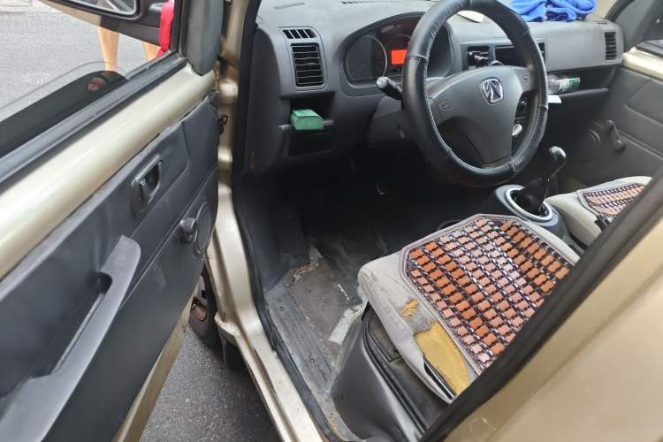 Used BAIC Weiwang 306 2013 1.2L Value Edition Basic 7-Seater A12 China IV Standard
