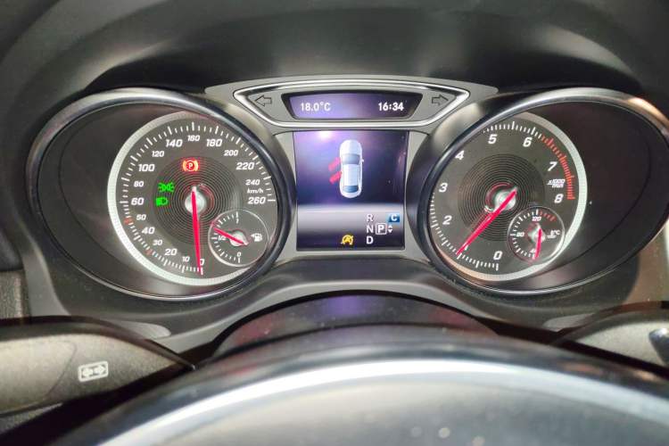 Used Mercedes-Benz CLA 2017 CLA 220 4MATIC
