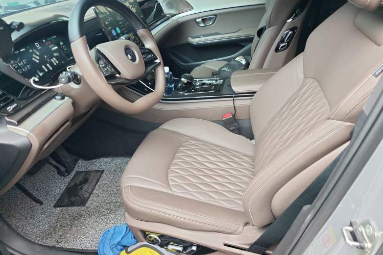 Used BYD Han 2025 EV Intelligent Driving Edition 605KM Prestige Model Left Front Seat