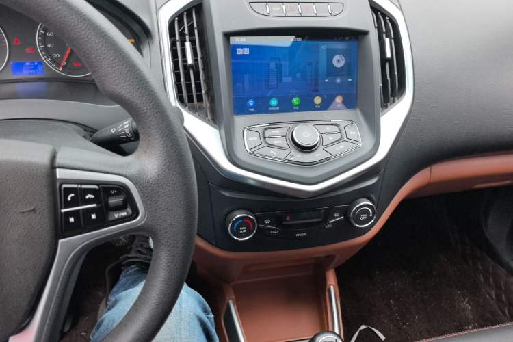 Used Geely Auto Diamond 2016 1.5L Manual Elite Edition