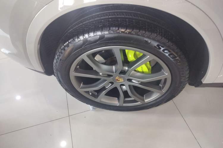 Used Porsche Cayenne E-Hybrid 2022 Cayenne E-Hybrid 2.0T Platinum Edition