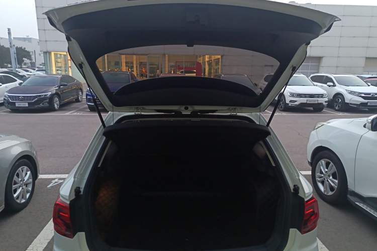 Used Volkswagen C-TREK 2018 1.5L Manual Comfort Model