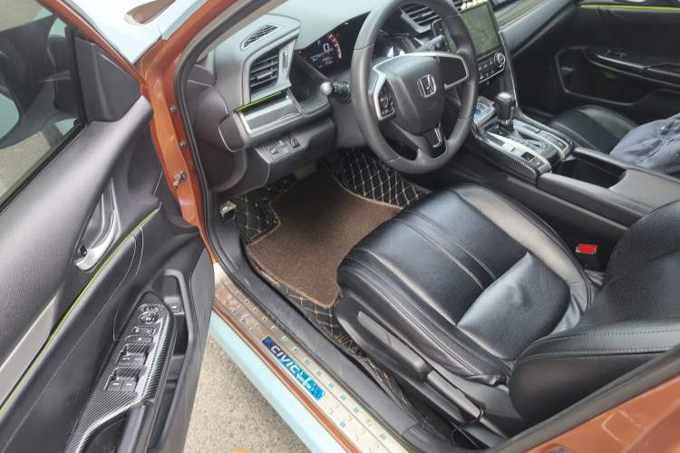 Used Honda Civic 2016 180TURBO CVT Comfort Version
