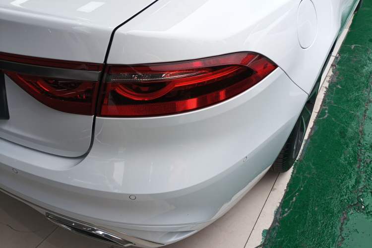 Used Jaguar XFL 2021 XFL 2.0T P200 Two-Wheel-Drive Elite Luxury Edition
