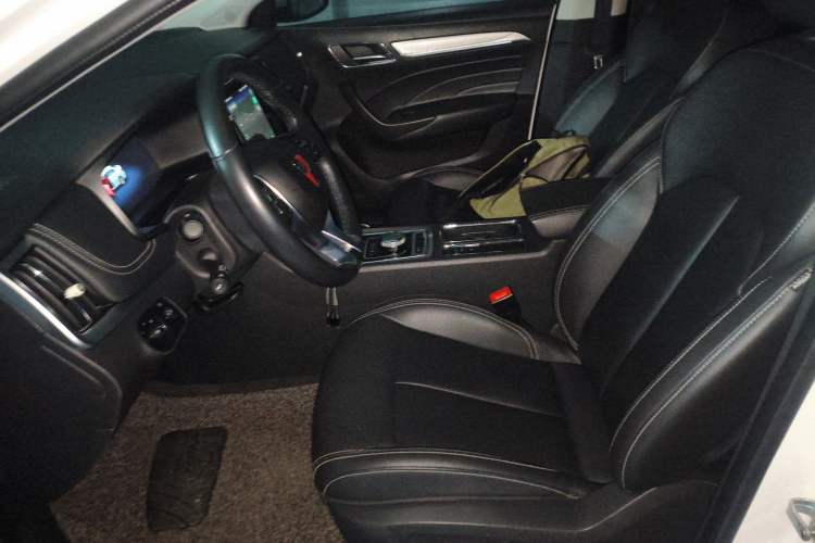 Used Roewe i6 New Energy 2017 45T Hybrid Connect & Smart Enjoyment Edition