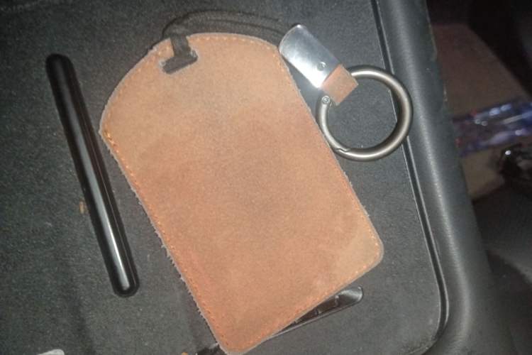 Used Hima AITO M7 2024 1.5T Rear-Drive Plus Version 5 Seats Vehicle Key