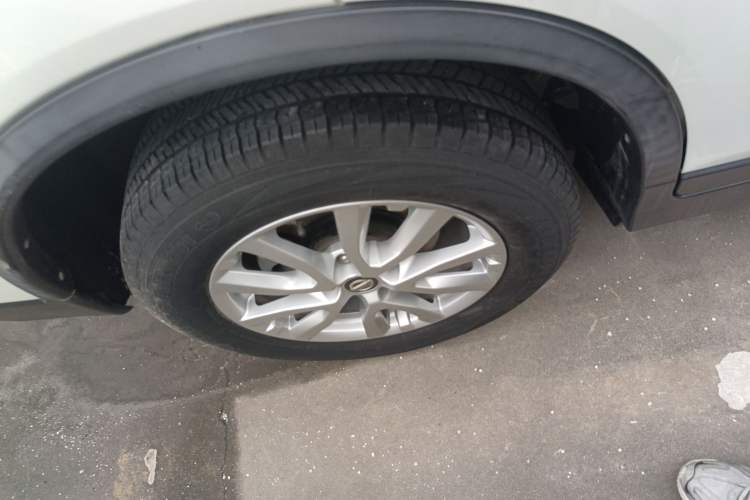 Used Nissan X-Trail 2019 2.0L CVT Smart Connect Comfort Edition 2WD Right Rear Wheel Hub