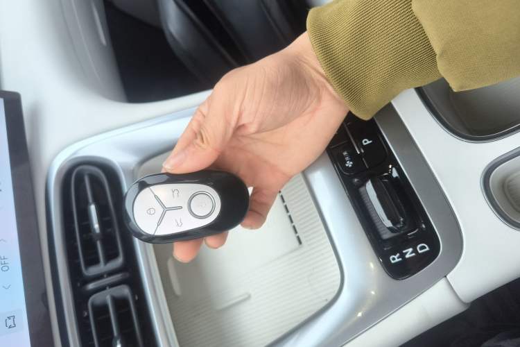 Used Geely Galaxy Geome 2025 UP 410km Exploration+ Edition
