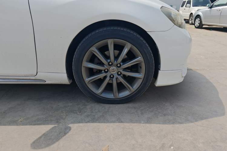 Used Toyota Reiz 2012 2.5V Fengdu Elite Stylish Edition Right Front Wheel Hub