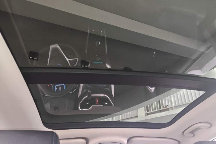 Used BYD Yuan New Energy 2018 EV360 Smart Connect Cool Edition
