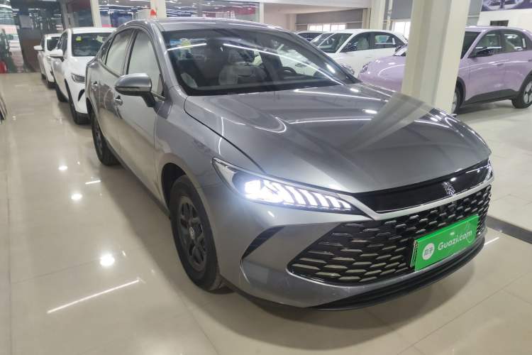 Used BYD Qin PLUS 2026 DM-i 128KM Progressive Model Front Right 45 Deg