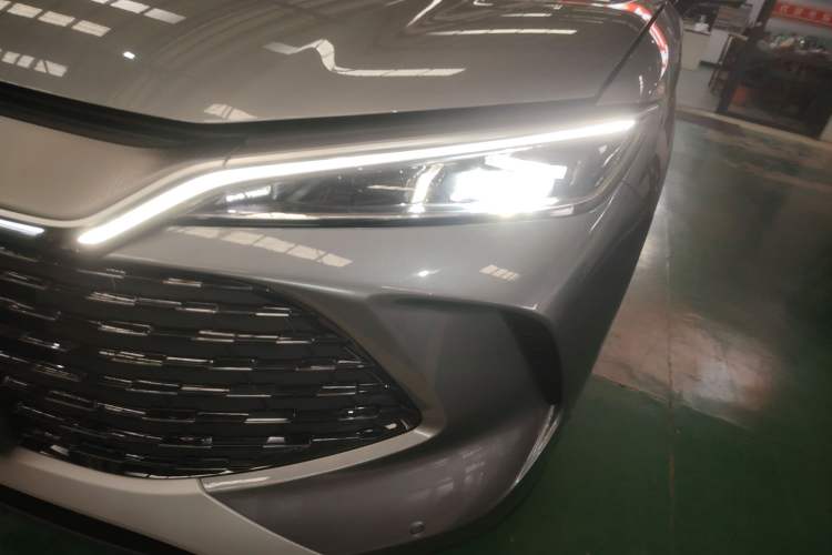 Used BYD Song L DM-i 2024 160 km Excellence Version Left Front Headlight