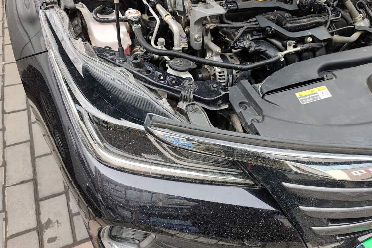 Used Toyota Allion 2021 2.0L Luxury Edition Right Front Headlight