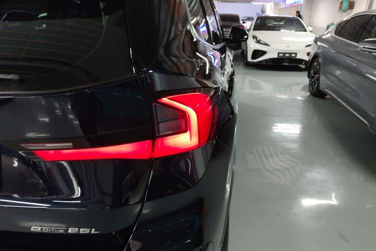 Used BMW iX1 2023 eDrive25L X Design Package