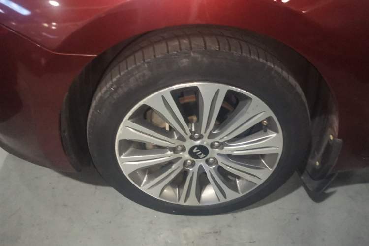 Used Kia K4 2014 1.8L Automatic DLX

