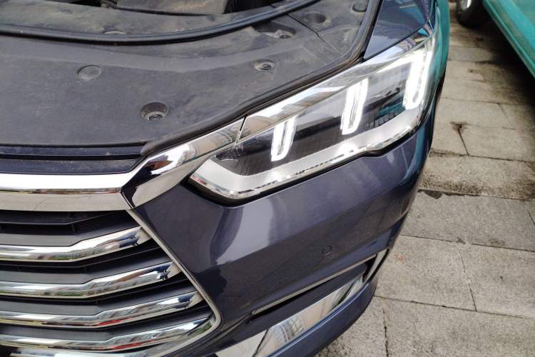 Used BYD Song Pro 2019 1.5T Automatic Luxury Model Left Front Headlight