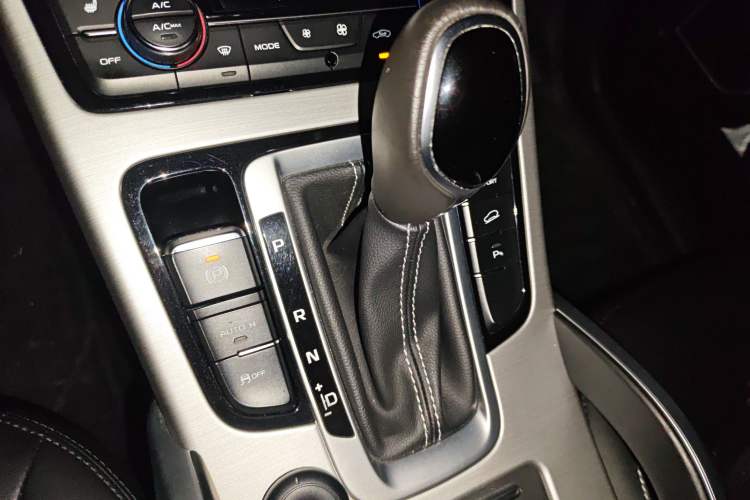 Used Geely Auto Emgrand X7 Sport 2016 1.8TD Automatic Smart Model
