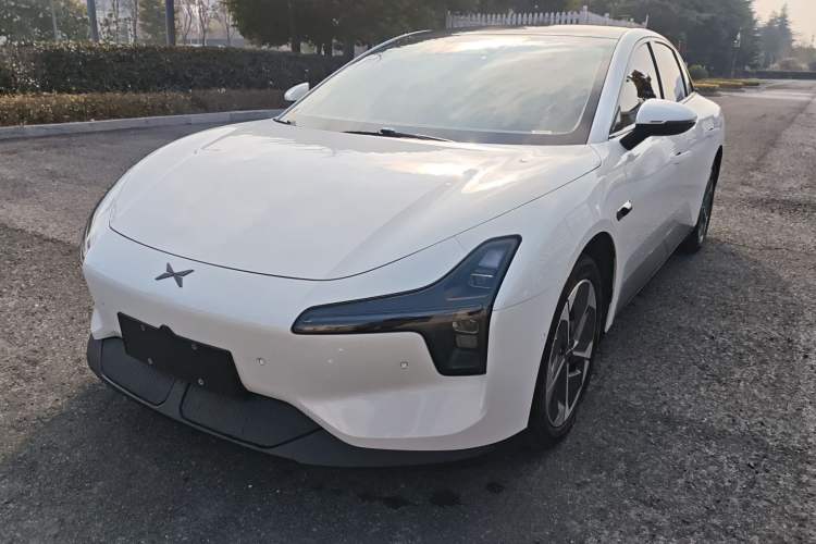 Used XPeng MONA M03 2024 620 with Ultra-Long Range