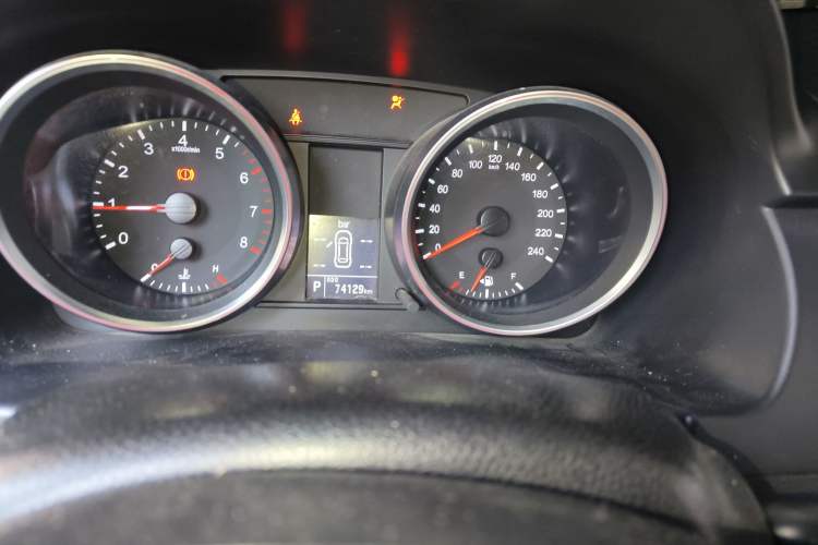 Used Haval H6 2015 Sport Edition 1.5T Automatic Two-Wheel Drive Luxury Model
