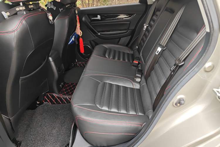 Used FORTHING Joyear S50 2017 1.6L CVT Luxury Model