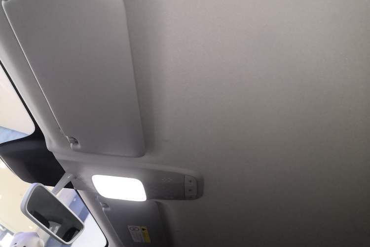 Used Baojun KiWi EV 2022 Artist Lite Edition Ternary Lithium