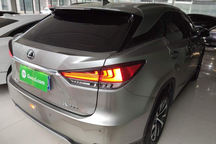 Used Lexus RX 2020 Revised Version 300 Two-Wheel Drive Elite Edition
