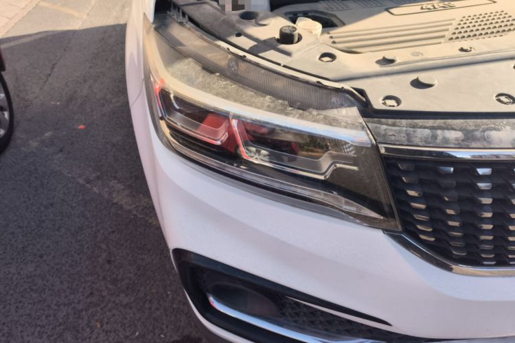 Used FORTHING Joyear X5 2017 1.6L CVT Luxury Model Right Front Headlight