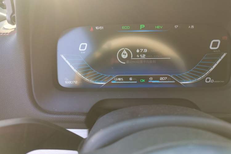 Used BYD Tang New Energy 2018 DM 2.0T All-Wheel Drive Smart Connectivity Luxury Model 7 Seats China V Emission Standard