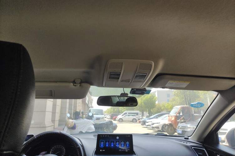 Used Mazda 3 Axela 2014 Sedan 1.5L Manual Comfort Model Headliner