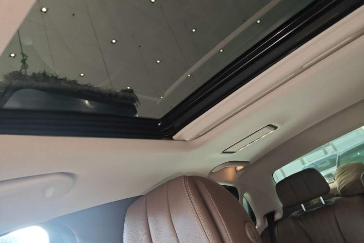 Used Mercedes-Benz E-Class 2019 E 200 L