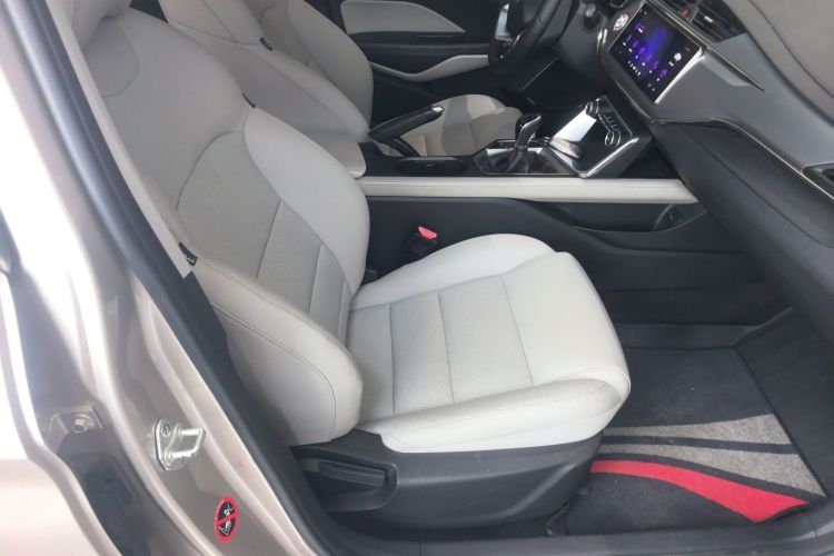 Used Geely Auto Binray 2018 14T Manual Binzhi Edition
