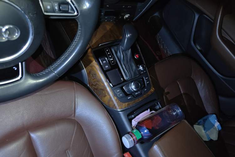 Used Audi A6L 2018 30th Anniversary Edition 45 TFSI quattro Sport model
